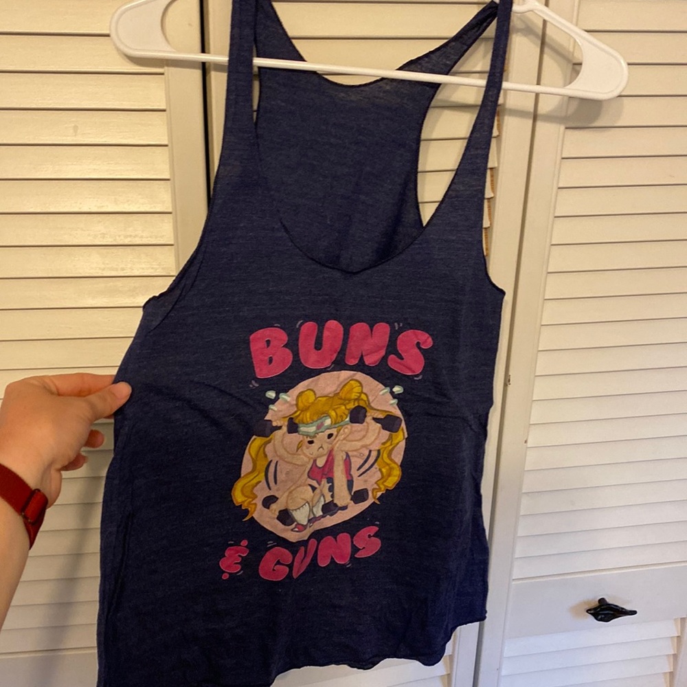 Buns & Guns Gym Tank - size small